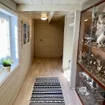 Gardshus Med Unik Atmosfaere Sentralt I Sirdal Tjorhom