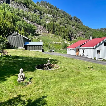Gardshus Med Unik Atmosfaere Sentralt I Sirdal