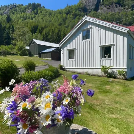 Holiday home Gardshus Med Unik Atmosfaere Sentralt I Sirdal